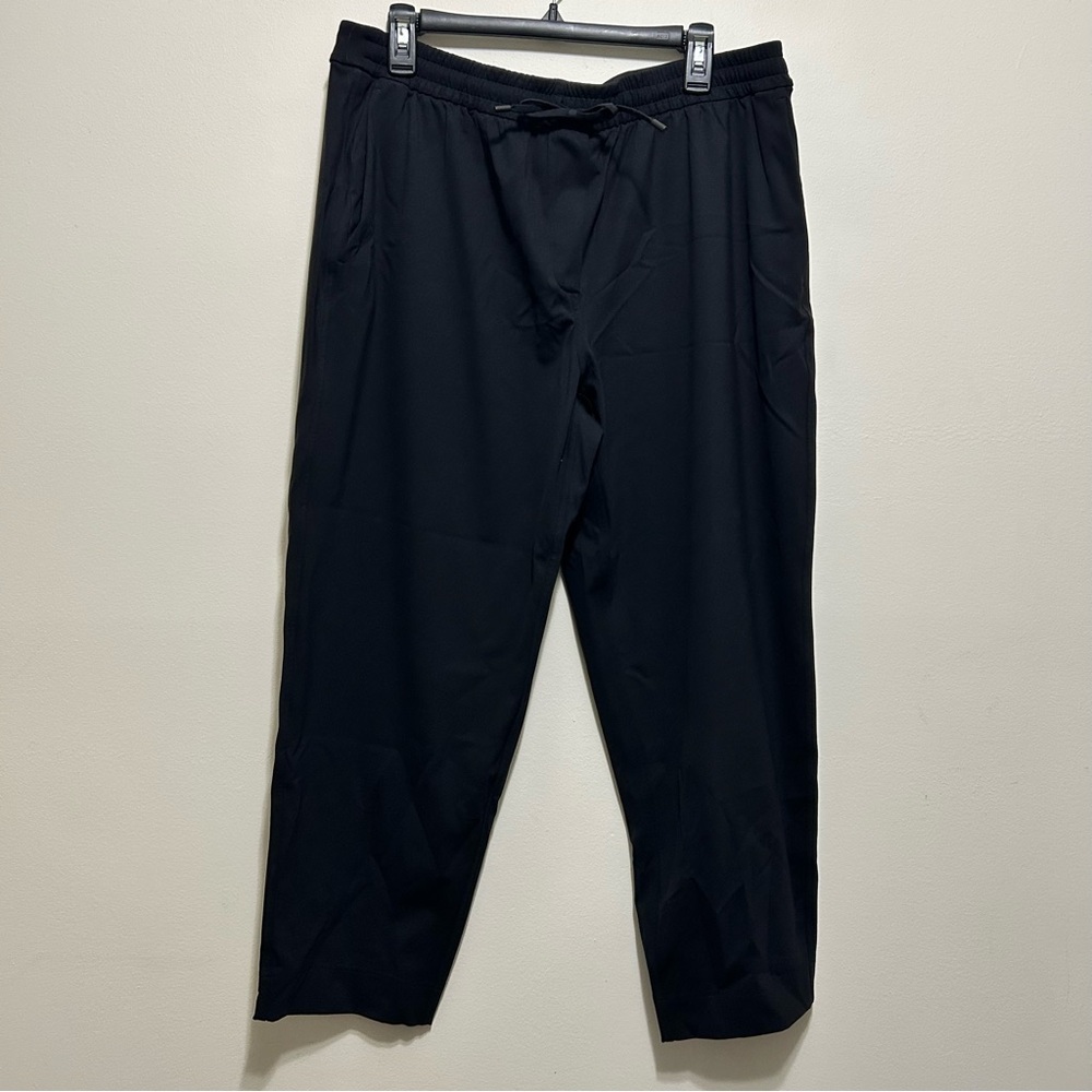 Lululemon Tapered Leg Pant Pant 7/8 Length Luxtreme Black Size Extra Large - Picture 2 of 6